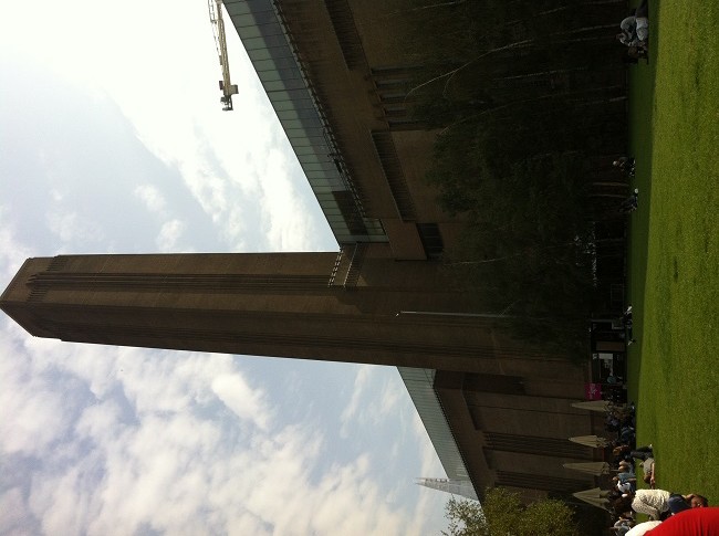 Tourist Tuesday: Tate Modern - Cooking Is Messy